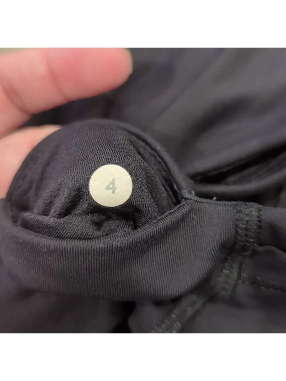 Lululemon Var-City Crop Black